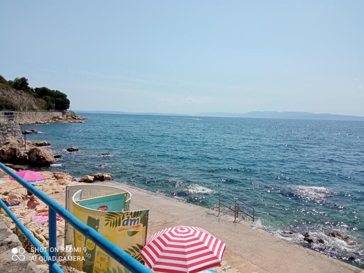 Apartamento Sunce Kostrena Exterior foto